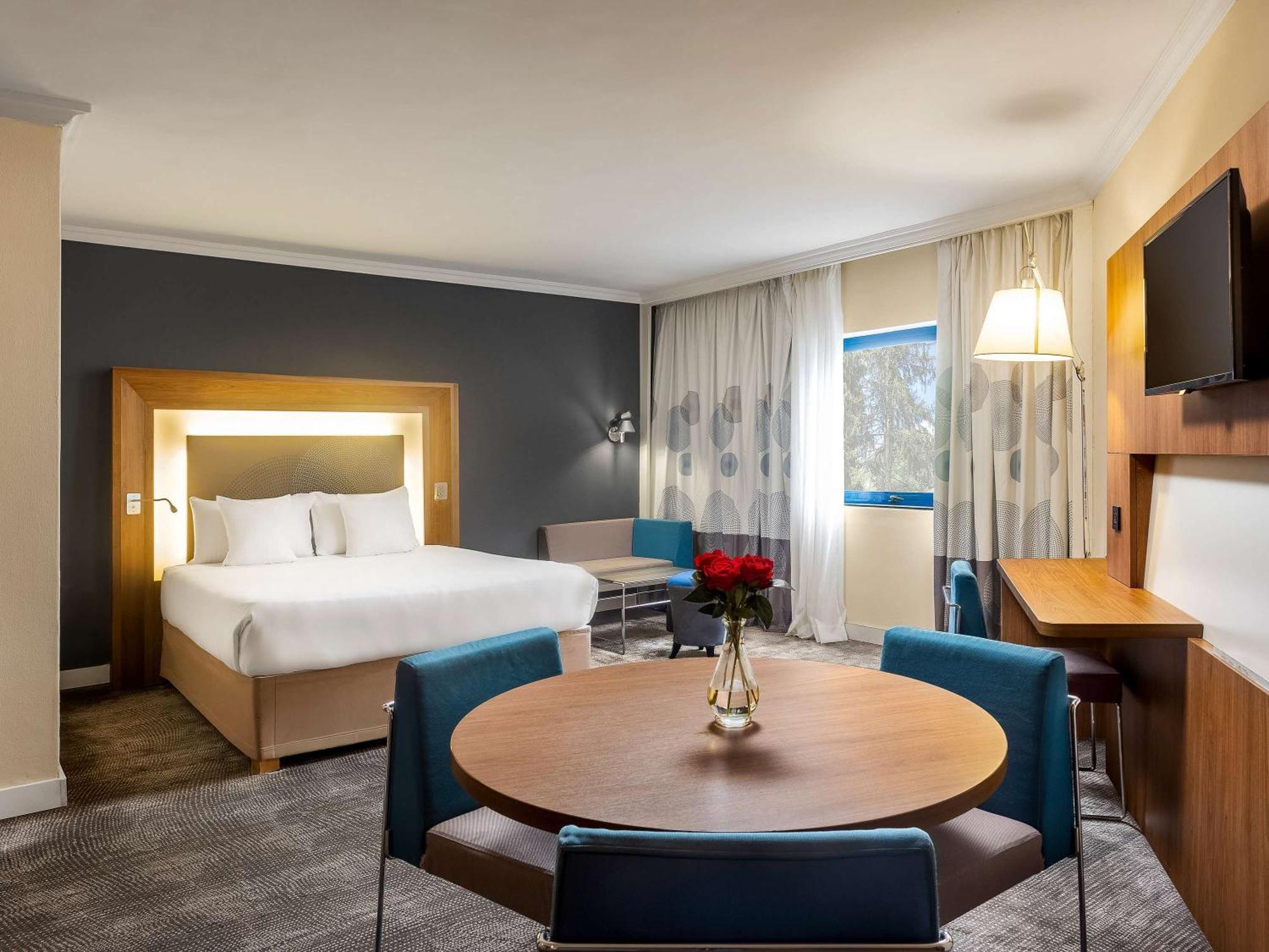 Novotel Порт-Харкурт Екстер'єр фото